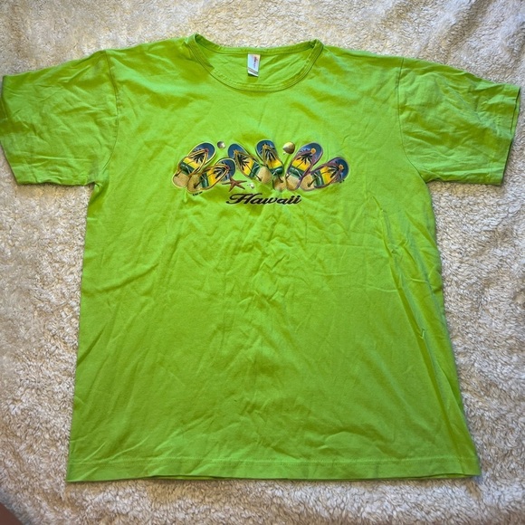 Tops - Cotton Hawaii Graphic Tshirt